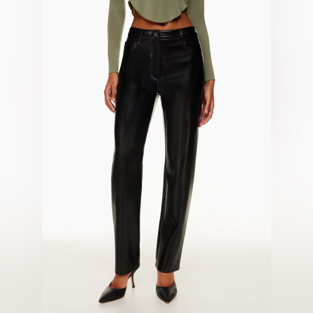 Wilfred Melina Pant